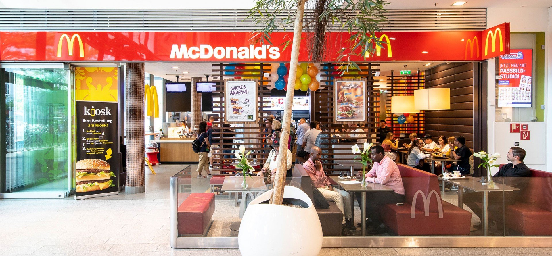 Burger & Pommes – McDonals im FORUM 1 Salzburg